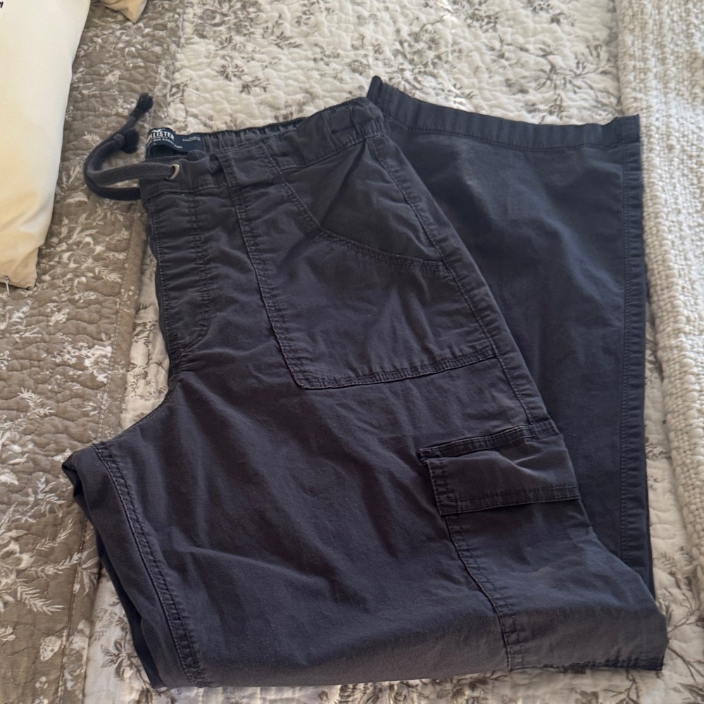 Ladies Grey / Black Cargo Pants
